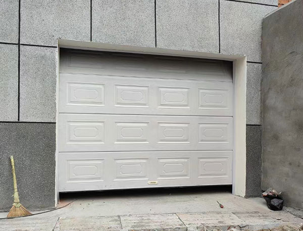 別墅車庫(kù)門